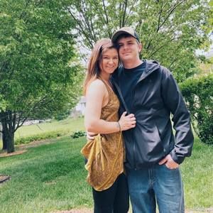 Meet your Posher, Macie